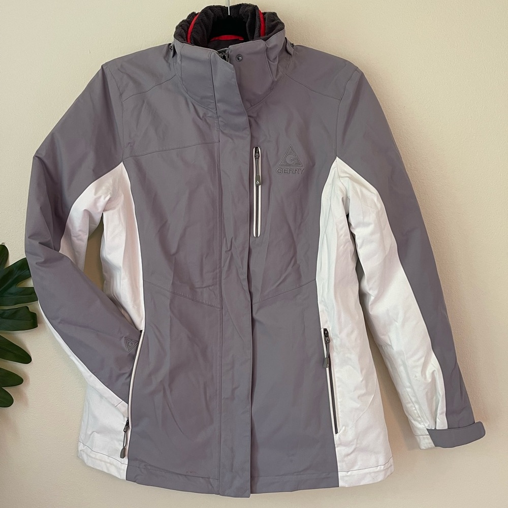 Gerry ski coat😍
